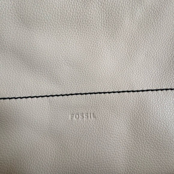 Fossil Amelia Python White Leather Black Hobo Crossbody - Picture 3 of 6